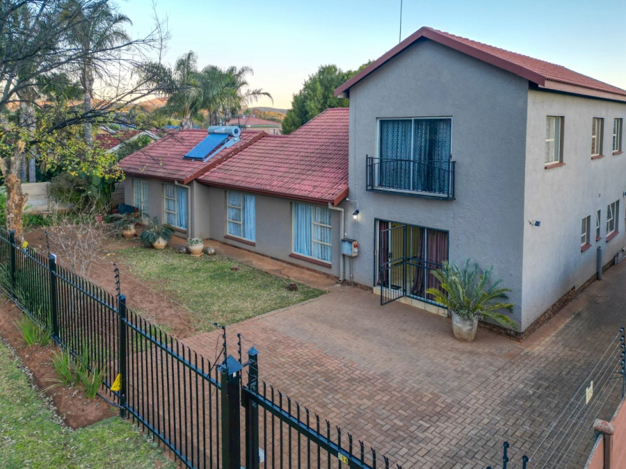 3 Bedroom Property for Sale in Melodie North West